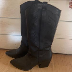 DV by Dolce Vita Black cowboy boots